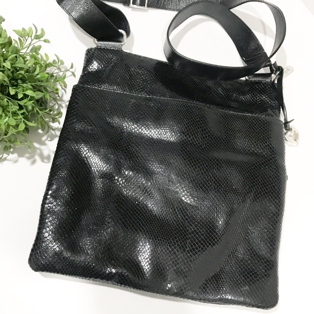 ‼️SOLD‼️ Brighton Black Glazed Snake Crossbody Bag - Picture 2 of 8